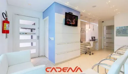 Casa comercial à venda no Santa Quitéria