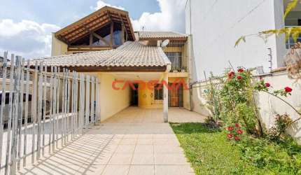 Sobrado com 3 quartos e 3 vagas para aluguel no São Braz