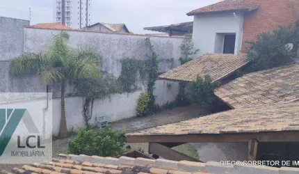 Sobrado com 3 dormitórios à venda, 126 m² por R$ 750.000,00 - Parque Assunção - Taboão da Serra/SP