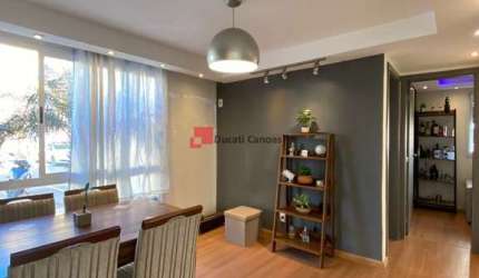Apartamento térreo com 02 dormitórios e pátio privativo.
