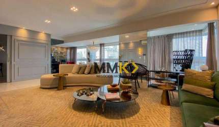 COBERTURA DUPLEX COM VISTA MAR PANORÂMICA E 4 DORMITÓRIOS NA PONTA DA PRAIA.