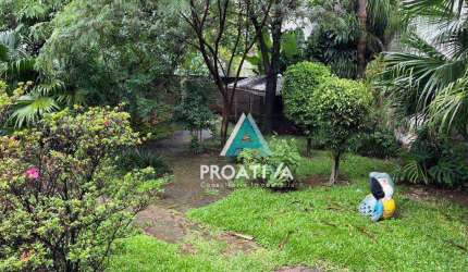 Vende predio comercial no Bairro Planlto, oportunidade para construtoras tambem