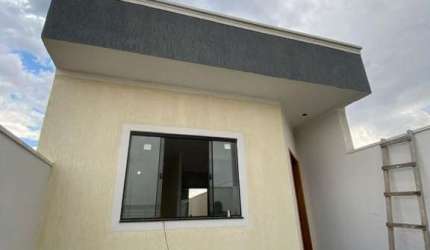 Casa para Venda em Taubaté, Loteamento Jardim Belle Ville, 2 dormitórios, 1 suíte, 2 banheiros, 2 vagas