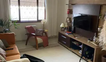 Casa para Venda em Taubaté, Vila São José, 3 dormitórios, 2 suítes, 3 banheiros, 2 vagas