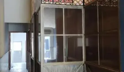 Salão Comercial para Locação em Taubaté, Jardim Das Nações, 4 banheiros