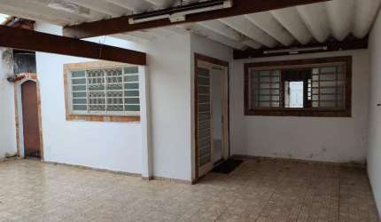 Casa para Venda em Taubaté, Vila Dos Comerciários 2, 3 dormitórios, 2 banheiros, 2 vagas