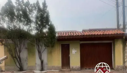 Casa para Venda em Taubaté, Parque São Luís, 5 dormitórios, 2 suítes, 3 banheiros, 2 vagas