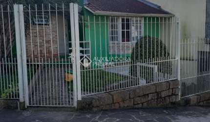 Casa com 3 quartos à venda na Rua General Telino Chagastelles, 640, Parque Santa Fé, Porto Alegre, 140 m2 por R$ 489.000