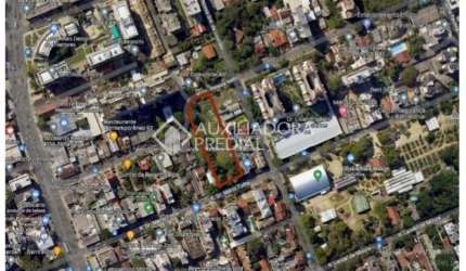Terreno à venda na Rua Doutor Mário Totta, 820, Tristeza, Porto Alegre, 12000 m2 por R$ 9.200.000