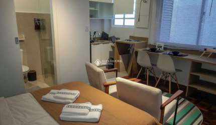 Apartamento com 1 quarto à venda na Rua dos Andradas, 393, Centro Histórico, Porto Alegre, 21 m2 por R$ 183.000
