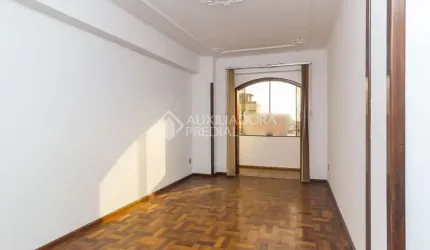 Apartamento com 2 quartos à venda na Avenida Borges de Medeiros, 1042, Centro Histórico, Porto Alegre, 71 m2 por R$ 320.000