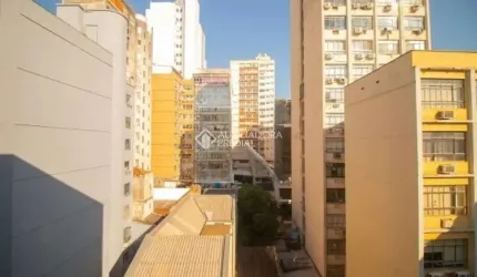 Apartamento com 2 quartos à venda na Rua dos Andradas, 1814, Centro Histórico, Porto Alegre, 78 m2 por R$ 150.000