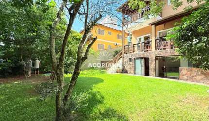 Casa no Rio Tavares - Conforto e Tranquilidade para Sua Família