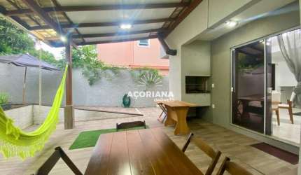 Lar doce lar no paraíso: Descubra o conforto desta casa no Campeche Florianópolis