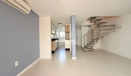 Casa em condomínio a 500 metros do mar!