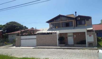 Casa muito espaçosa no Campeche !!!!