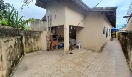 Casa para Venda em Itanhaém / SP no bairro Balneário Gaivota