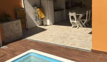 Casa para Venda em Itanhaém / SP no bairro Jardim Oásis  I E III