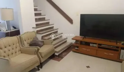 Casa com 4 quartos à venda na Rua Cafelândia, 5, Nova Petrópolis, São Bernardo do Campo, 242 m2 por R$ 980.000
