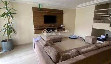 Casa com 4 quartos à venda na Rua Helena Aparecida Secol, 33, Nova Petrópolis, São Bernardo do Campo, 250 m2 por R$ 1.200.000