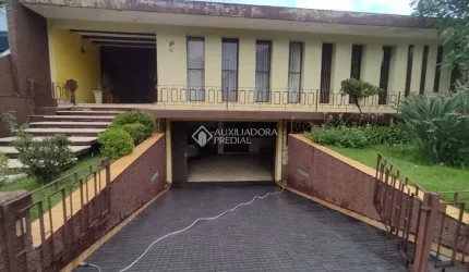 Casa com 5 quartos à venda na Rua Atlântica, 30, Jardim do Mar, São Bernardo do Campo, 462 m2 por R$ 1.780.000