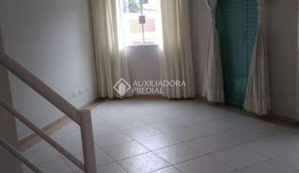 Casa com 3 quartos à venda na Rua Lorena, 5, Vila Alice, Santo André, 165 m2 por R$ 690.000