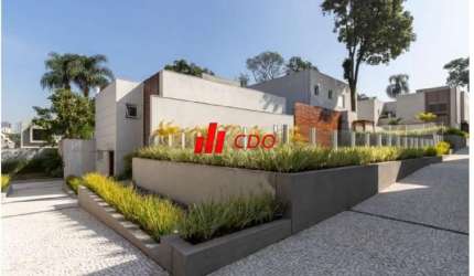 Zona sul casa de alto padrão a venda no condomínio Hípica Garden útil de 600 m² 3 suítes 4 salas,5 vagas