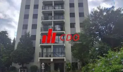 Apartamento à venda no Morumbi Sul Tower reformado, com 2 dormitórios com armários, 2 salas com sacada,1 banheiro e 1 vaga de garagem - São Paulo-SP!
