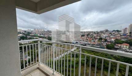 Apartamento à venda em frente a Fundação Bradesco. Andar alto, 01 vaga, 01 dormitório com armário planejado, sala ampla com varanda e vista livre
