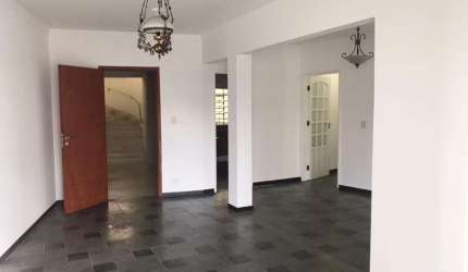 Apartamento com 03 dormitórios armários embutidos, varanda, 02 banheiros, lavanderia, cozinha planejada