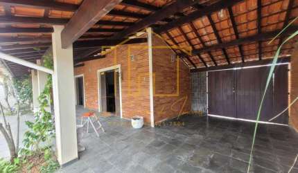 Casa para Venda em Itanhaém, Jardim Grandesp, 6 dormitórios, 2 suítes, 4 banheiros, 4 vagas