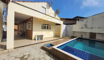 Casa para Venda em Itanhaém, Jardim Grandesp, 3 dormitórios, 2 banheiros, 4 vagas