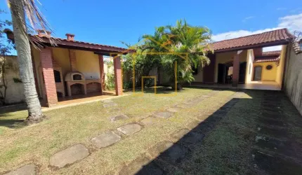 Casa para Venda em Itanhaém, Jardim Grandesp, 2 dormitórios, 2 banheiros, 8 vagas