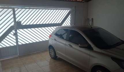 Casa para Venda em Mogi das Cruzes, Residencial Colinas, 3 dormitórios, 1 suíte, 3 banheiros, 2 vagas
