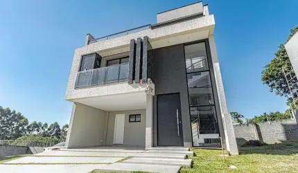 Casa Nova em condominio Bosque do Tangua