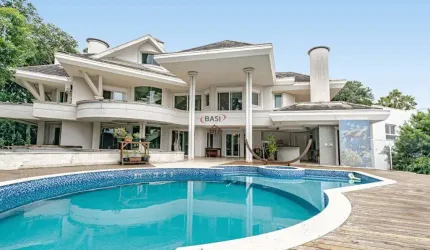 Casa com 5 dormitorios a venda, 1300 m2  - Curitiba/PR