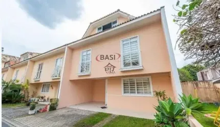Sobrado mobiliado em condominio com 140m2 - 3 quartos e  3 vagas