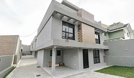 Condominio em Santa Felicidade novo