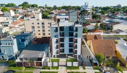 2 quartos com suite , sacada com churrasqueira e pronto