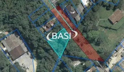 TERRENO A VENDA NO PILARZINHO COM 582,84 M2