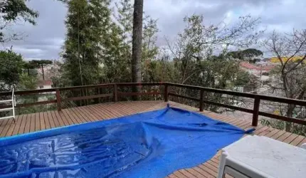 Sobrado em Condominio Fechado ao lado do Parque Bacacheri (5 QUARTOS / 5 SUITES)