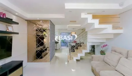 Casa de 3 Quartos a Venda no Barreirinha