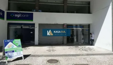 Loja e Sobreloja na Rua XV, super bem localizada.
