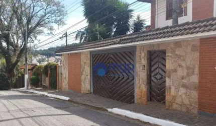 Sobrado com 4 dormitórios à venda, 353 m² - Vila Irmãos Arnoni