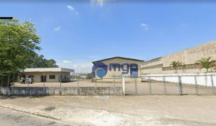 Galpão em Amplo Terreno em Guarulhos - 3.000 m² - Guarulhos/SP