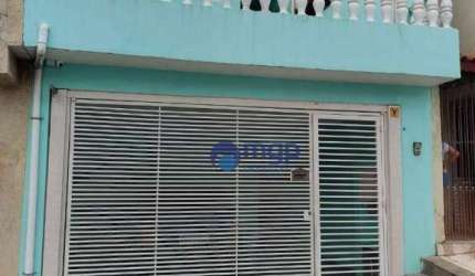Sobrado com 3 dormitórios à venda, 200 m² - Vila Nivi