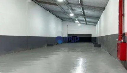 Galpão para locação no Parque Cecap em Guarulhos - 218 m² - Guarulhos/SP