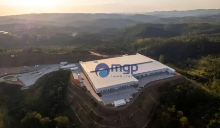 Galpão de Alto Padrão à Beira da Rodovia Castelo Branco - 7.456 m² - São Roque/SP