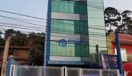 Prédio Comercial à Venda ou Locação com Elevador no Centro de Arujá - 811 m² - Arujá/SP