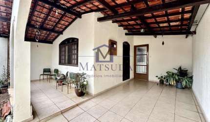 Casa Térrea 3 dorm, 1 suite, 1 vaga no Monte Castelo